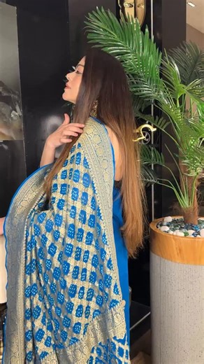 Leena Batheja Khattar on Instagram: "✨ Grace in every weave ✨ Pure raw silk suit paired with pure khaddi georgett bandhani dupatta – a timeless festive elegance 🌸 #wedding #trendingnow #viral Booking number 9811119433,9899799433"