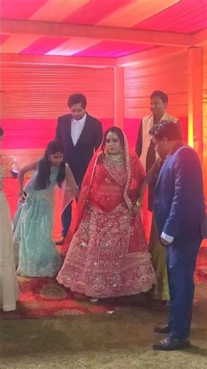 din shagna da bridal entry💐💐💐💐💐💐🌹🌹🌹🌹