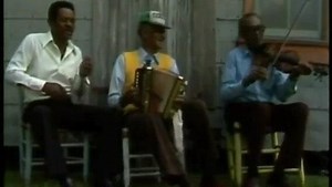 Canray Fontenot performs "Barres de la Prison," with Freeman Fontenot and Bois Sec Ardoin. Recorded near his home in Eunice, Louisiana, August 1983. I was hard headed I ran into trouble Now I'm condemned for the rest of my life To the bars of the prison ——————————— #cajunfiddle #cajunmusic #louisianacreole Full video at @alanlomaxarchive | Dime Store Radio