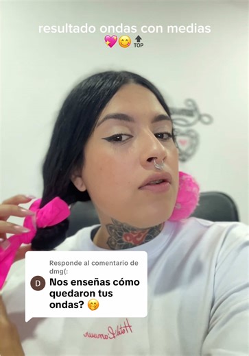 Respuesta a @dmg(: Danna y sus hermosas ondas con las medias de L’amour 🫰🏼💕 Compra nuestros kits de ondas en la página web 📲 www.lamourtutorial.com o en la línea de wpp 57 3043578127 #lamour #lamourtutorial #cuidadocapilar #mediasparaelcabello #ondassincalor