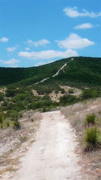 We find the land. You make it home. #PattenProperties #AcreageProperty #LeaveTheCity #BuildYourLegacy #LandForSale #LandSpecialist | Patten Properties