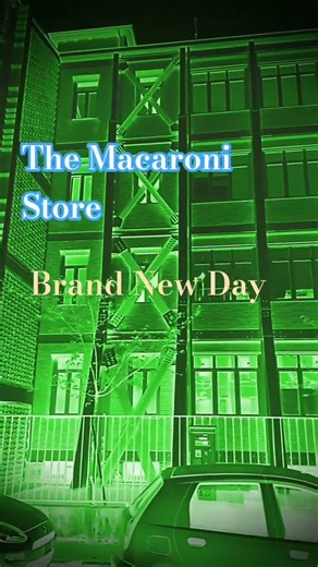 Dom: Voce, Fiati. Claude: keyboard Basso Tecniche del suono:The Macaroni Store 🧐