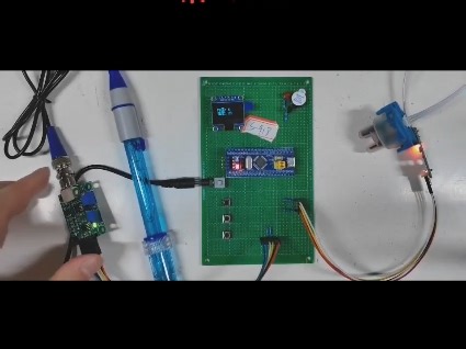 基于单片机的智能水质监测系统设计