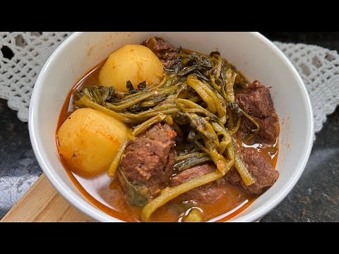 Carne Ensopada com Agrião e Batatas