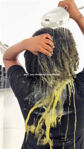 Growth loves consistency. 🌱 Using the same proven products over and over is how shedding turns into inches. Healthy scalp, stronger strands, real results. 👇🏽 COMMENT “GROWTH” to find out how to get our FREE Hair Growth Guide and start your routine today. #HealthyHairJourney #HairGrowthRoutine #NaturalHairCare | L-xir Growth Oil