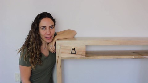 Making an Entryway Table // Live-edge shelf // Box Joint // Drawer