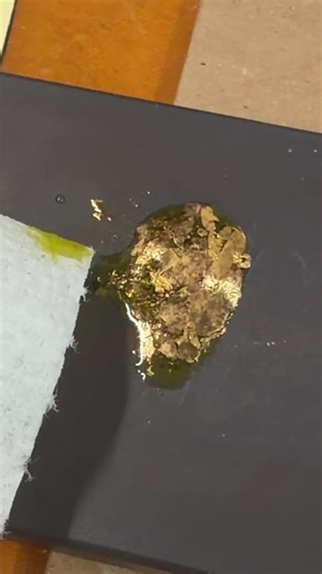 Are These Gold Flakes Real? Find Out!