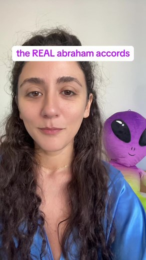 twitchy witch (@tiwtchy.witch)’s video of abraham