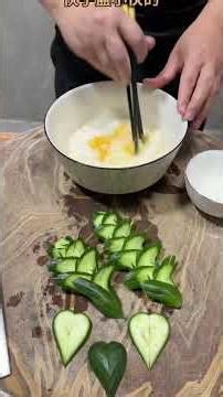 How to Do Satisfying Cucumber Chopping Art with Creative Cooking Tricks for Beautiful Food Decor