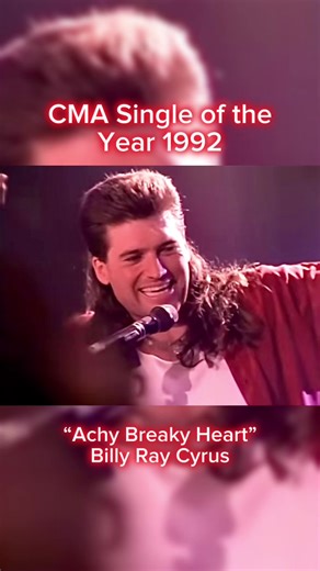 One of the catchiest hits there’s ever been! 🎙️🎶 When was the last time you listened to this one? #CountryMusic #CountryThrowback #ClassicCountry #CountryAwards #90sCountry