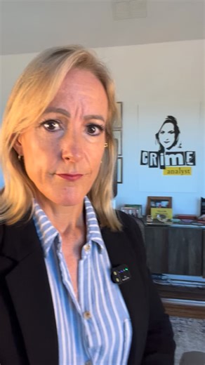 100% of domestic abuse victims who were strangled and murdered, were strangled before they were killed (Murphy et al 2015, Intimate Partner Homicides). Take it seriously. It’s foreshadowing. Strangulation is your last warning shot to murder. Get out whilst you can💀💣 ✅ For more expert knowledge and insight JOIN my masterclasses Domestic Abuse, Stalking & Honour Based Violence (DASH) Risk Identification, Assessment & Management Model Train the Trainer, Nov 12 and 13; Stalking, Dec 4; Coercive Co