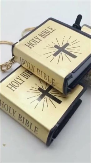 Mini English Holy Bible Keychain - 170 Miniature pages - Burayidi Jewelry