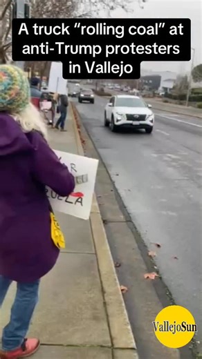 A video provided to the Vallejo Sun shows a truck driver “rolling coal” at anti-Trump protesters in Vallejo last month. The resident who provided the video said the driver, who had no front license plate, drove up and down the street targeting the protest. Rolling coal is the act of intentionally tampering with a vehicle to emit large plumes of diesel smoke, often for the purpose of blasting pedestrians and bicyclists. #vallejo #protest #trumpprotest | The Vallejo Sun