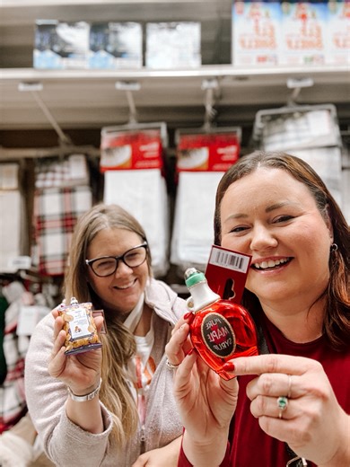 The plot twist is that the potato chip heiress created a new chip flavour…using maple syrup from the maple syrup farmer and that @canadiantire is the exclusive retailer  PART ONE 來 | Kaylyn Barr | Facebook