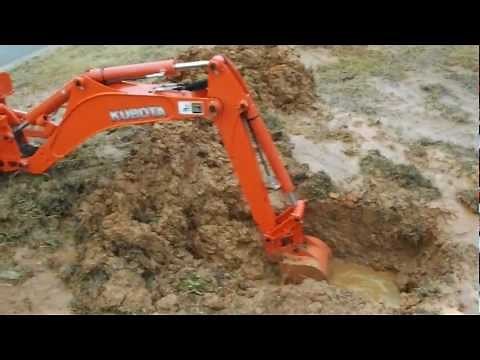 Kubota BX25 Tractor Loader Backhoe at Lashley Tractor Sales