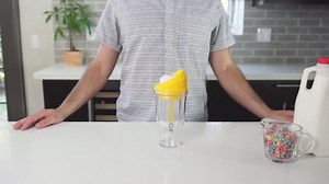 How Does The CrunchCup Work