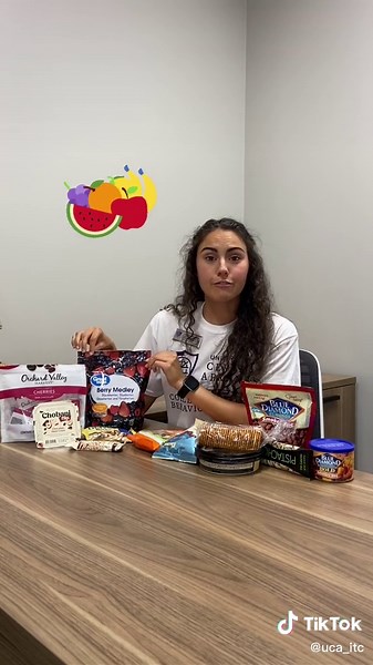Happy Wellness Wednesday! Jordan, a Dietetic Intern, gives us some great tips for making good snack choices during finals season! #UCABEARS #UCAITC #UCANUTRITION