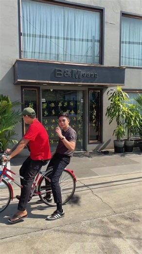 How to shop in luxury stores? #luxury #furniture #funny #myanmar #fyp #trending #interiordesign #minimalist