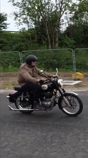Royal Enfield Classic Bullet 500 #royalenfield #royalenfieldbullet #motorcycle #biker
