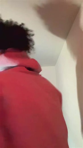 Shoulder Lean Dance Moves Explained