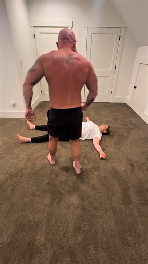 Ginger Billy on Instagram: "THICC wife rescue fail…"