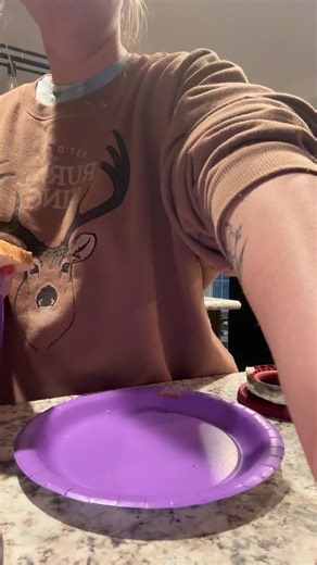 a homemade uncrustable maker — i knew i needed this, them things are pricey 😅🥪✨#fypシ #uncrustables #youneedthis #titkokshop #inlove❤️