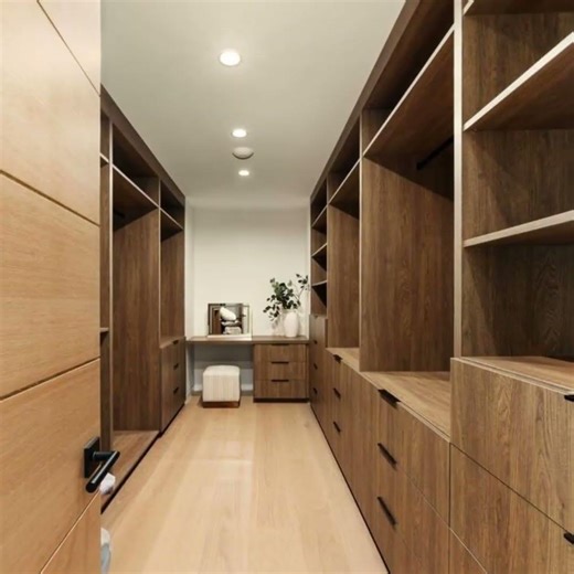 2422 Apollo Drive, Los Angeles, CA 90046