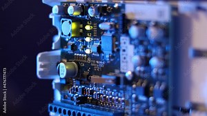 Switching on the fire alarm on the processor module. Turning on the LED indicators on the printed circuit board.
