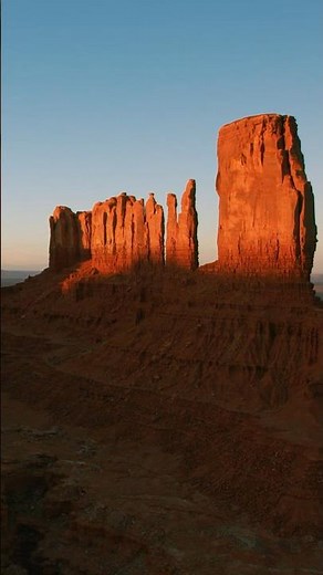 Majestic Monument Valley 4K | Timeless Desert Giants