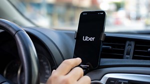 Un Belge arnaqué de 1.000 euros dans des courses Uber