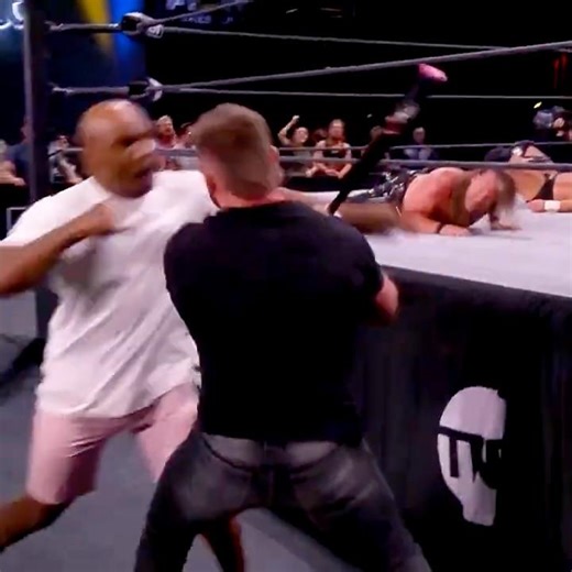 he got KNOCKED OUT by mike tyson 🥊