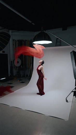 Studio session with Shannon. The fabric in studio came out really nice. Plus her poses were on point