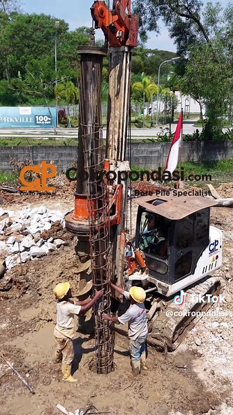 Mini Hydraulic Bore Pile Construction Techniques