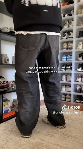 Need them perfect in size | pants are the astro jeans by weekday #fyp #streetwearfashion #fashiontok #mensfashion #jeans #baggyjeans