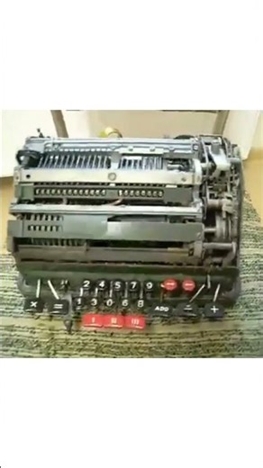 Infinite Loops Explained in Real Life 🤯This Machine Is Stuck in an Infinite Loop 😈