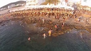 695 reactions · 58 shares | Fatboy Slim, swimming straight off the boat to play his set at Mambo. Thats one way to make an entrance... | Mambo Ibiza | Facebook