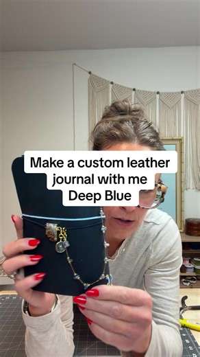 I LOVE Shannon’s B6 Edit! All the extras love went into this beauty! #tracejournals #journaling #create #planner #handmade