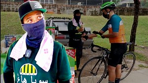 2.1M views · 90K reactions | "Aduh.. Berat ni bang RM300." Soya + Taufufah memang steady.. Youtube : https://youtu.be/DoCnsKUoDkU | FS Channel | Facebook