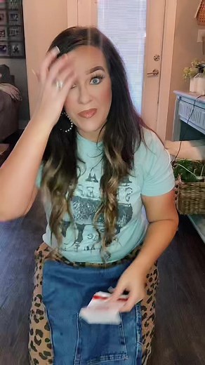 #diy #cutoffs #shorts #summer #distressed #ritdye #pink #ilovepink #budgetfashion #fyp #LENOVOJUSTBEYOU