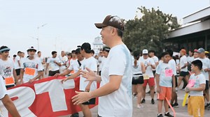 Reminisce moments at the We Love Dipolog Color Fun Run 2024 at the Dipolog Boulevard Share this video and use the hashtag #WeLoveDipolog | Gov Darel Uy