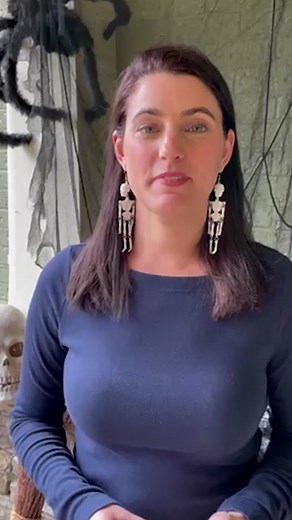 CNN Meteorologist Allison Chinchar breaks down what the weather will look like across the United States leading up to Halloween. #CNN #news #Halloween #weather