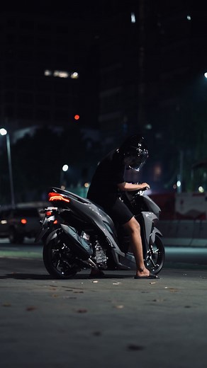Cinematic Vario Night Work: Mounting Motor Vario Abu Abu Monkey