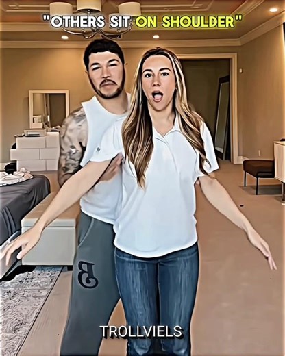 Others Sit on Shoulder vs This Guy 💀