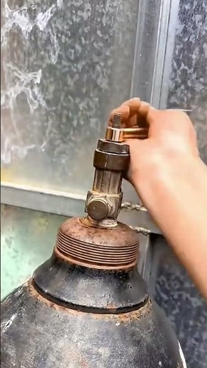 Easy to use oxygen tank wrench #tools