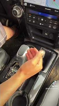 How to use a Manual Transfer Case