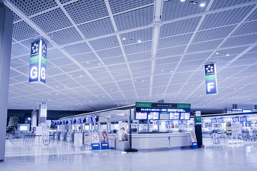 グランドスタッフに必要な英語力とは？勉強法や空港放送の例文も紹介