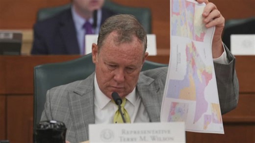 Federal judges block Texas congressional map for 2026 midterms amid redistricting battle