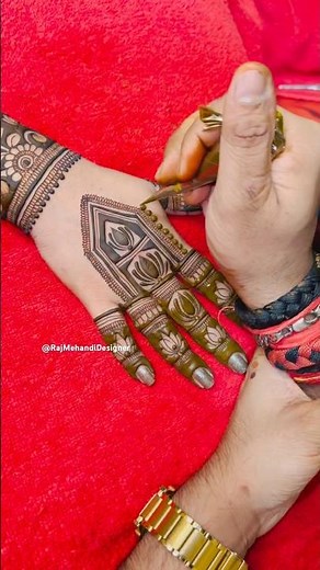 New Back Hand Mehndi design #rajmehandidesigner #henna #hennadesign #mehndi #mehndidesign #shorts