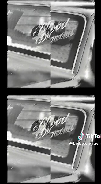 Lowriders y Flores: Arte y Cultura Chicana