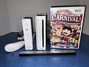 Nintendo Wii Console Bundle W/ Cords, Controller, & Nunchuk TESTED WORKING | eBay